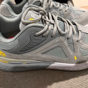 Mens fitville grey sneakers size 10 ew